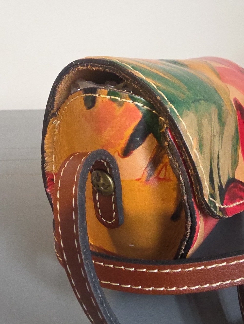 PATRICIA NASH Floral Heritage Amatrice Leather Barrel Crossbody - Picture 3 of 9